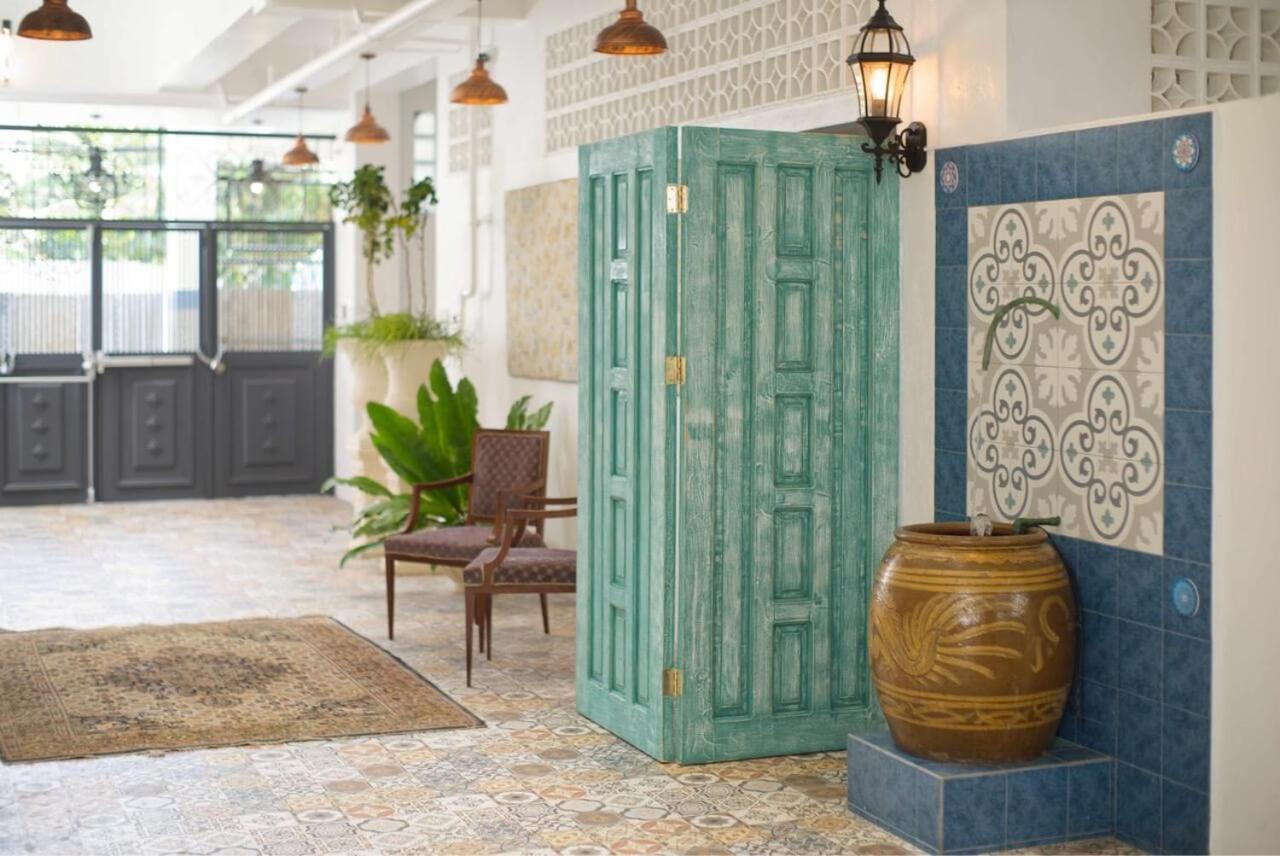 1001 Nights Boutique Inn Кагаян де Оро Екстериор снимка