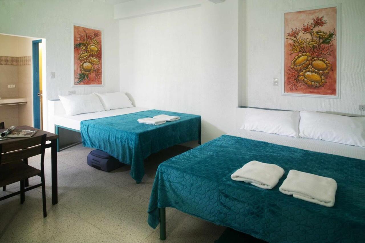 1001 Nights Boutique Inn Кагаян де Оро Екстериор снимка