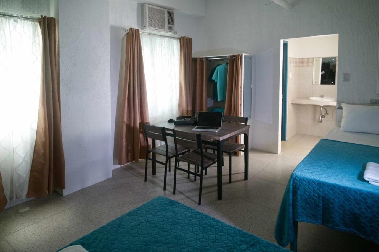 1001 Nights Boutique Inn Кагаян де Оро Екстериор снимка
