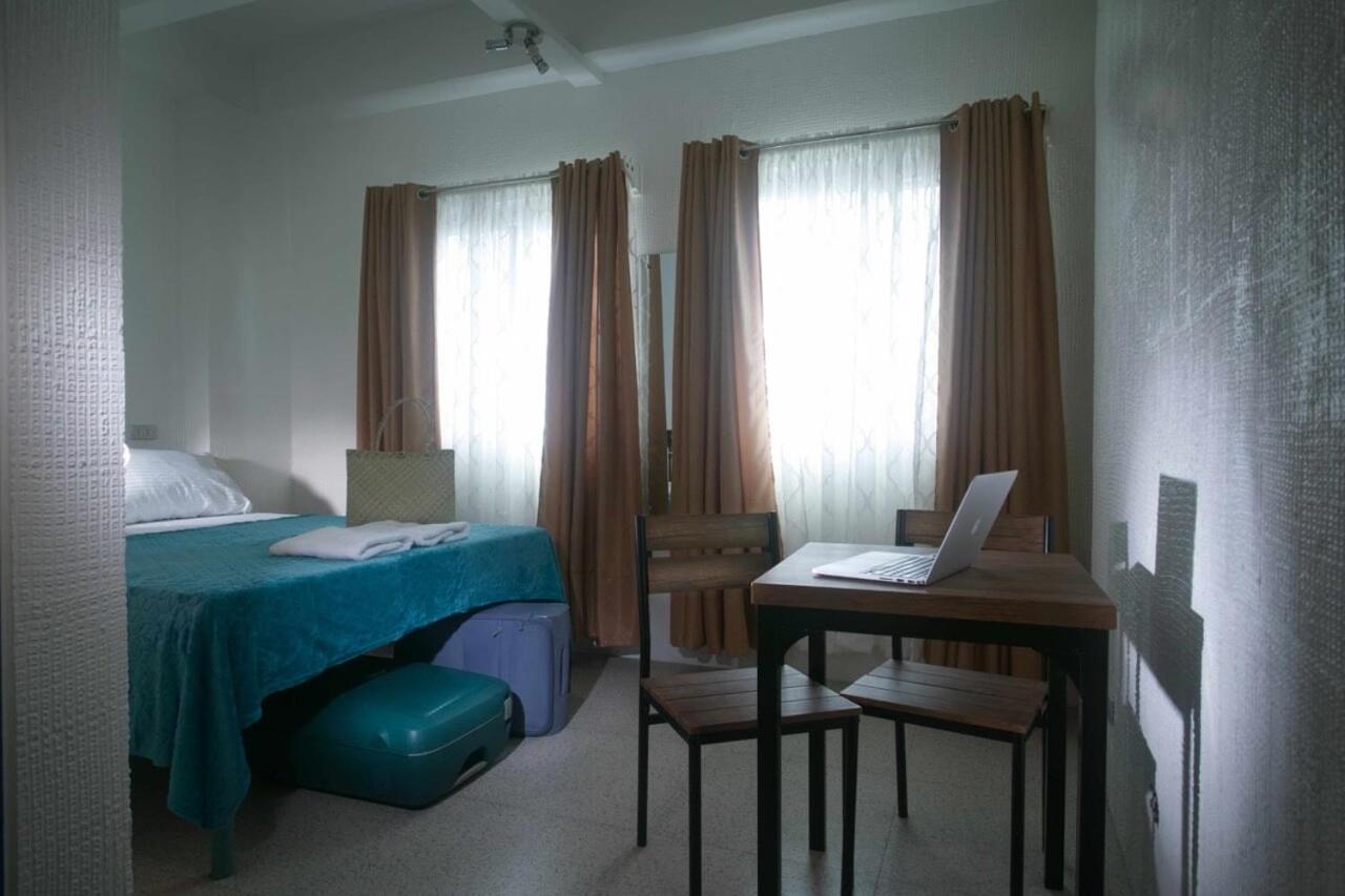 1001 Nights Boutique Inn Кагаян де Оро Екстериор снимка