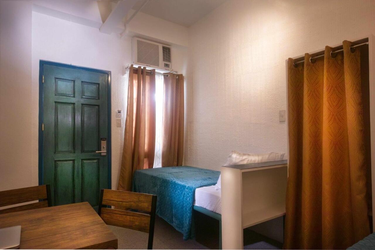 1001 Nights Boutique Inn Кагаян де Оро Екстериор снимка